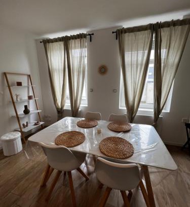 Saint-Vaast-en-Cambresis House | Jolie petite maison