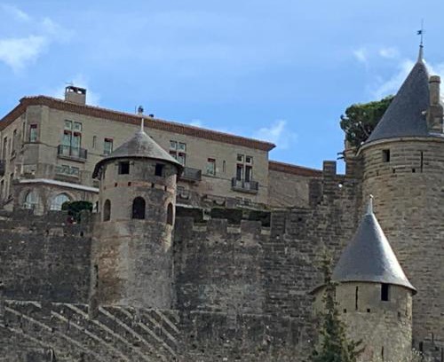 Carcassonne Apartment | Jolie Vue Cité, aux pieds des remparts