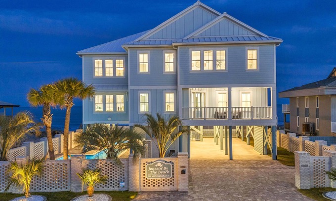 Inlet Harbour House | Jonesin' By The Beach - Ocean Front & Channel Front in Garden City Beach