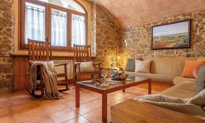 La Tallada d'Emporda House | Josefina rural house from the 18th century