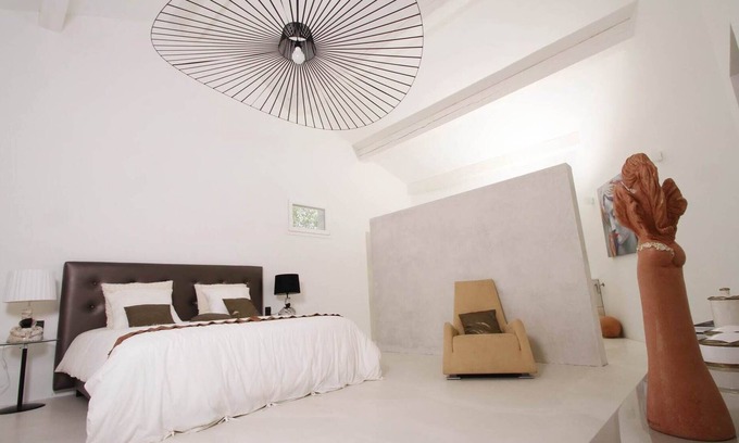 Allegre Les Fumades Other | Joseph guest room