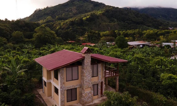 Santa Maria House | Juliet's Coffee House
