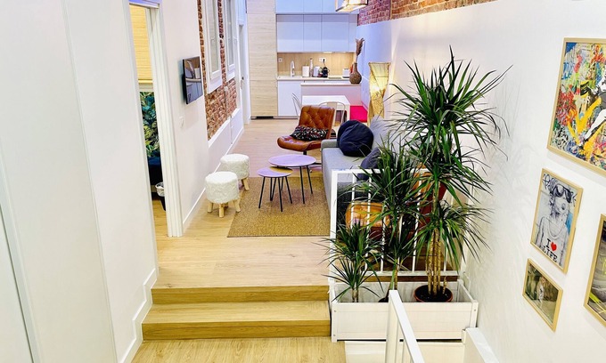 Gaztambide Apartment | Jungle duplex in Madrid 8 people: 3BR 2BA Parking