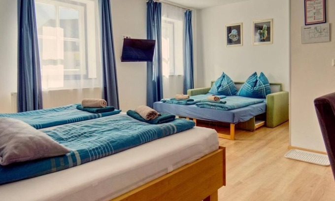 Stadl-Predlitz House | Junior Suite, Dusche, WC, Bergseite - Gasthof zum Postwirt