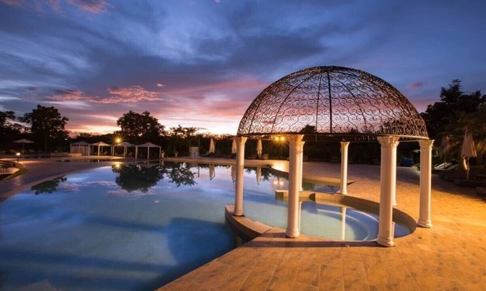 Khanong Phra Hotel | Jupiter Trevi Resort and Spa