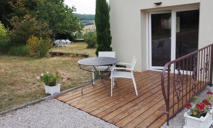 Saint-Lothain House | Jura Escale en Revermont 2* Gite