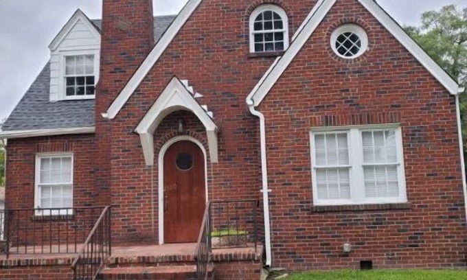 Durham House | Just across the street - from NCCU, with driveway for parking