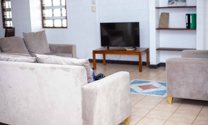 Mbezi Beach House | Just few minutes to the beautiful beaches of mbezi in dar es saalam.