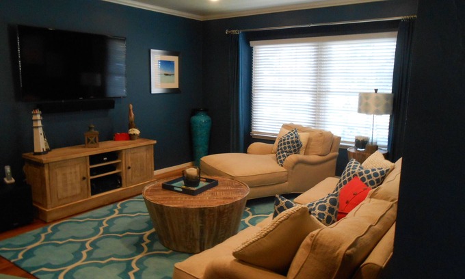 Old Towne House | Just steps to the sand