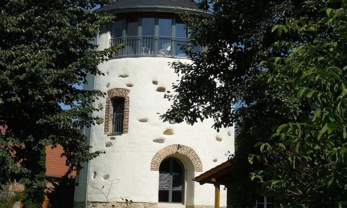 Konigshain House | Königshainer Windmühlenhof (barn)
