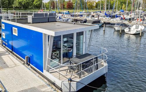 Naarderbos Boat Rental | Kaapstad