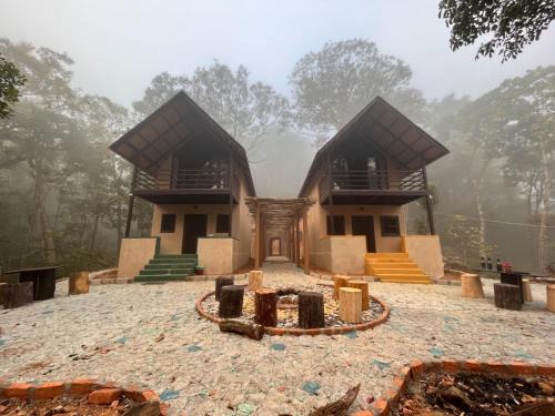 Vanagoor House | KaatiKaadu