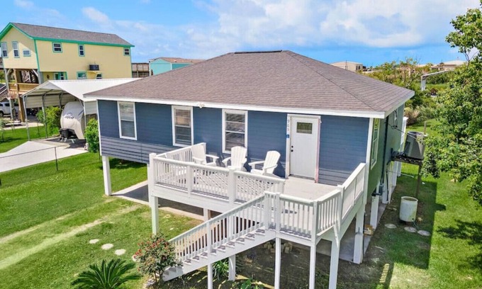 Crystal Beach House | Kahla - Sugar Sands