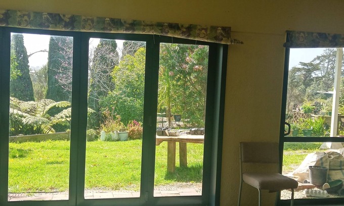 Te Kopuru House | Kaipara Gem with Water Views, Nearby Attractions and Activities.