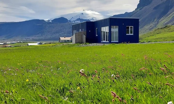Snaefellsnes Peninsula Cabin | Kambur cottages