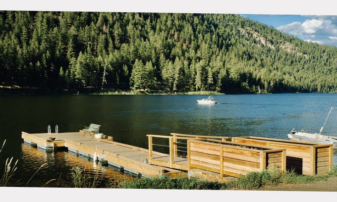 Kamloops Ski Chalet | Kamloops Executive Lakehouse - Now Open Year Round!