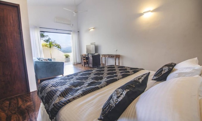 Tennekumbura Villa | Kandy Casa 4BR Villa