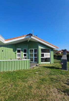 Lensterstrand House | Kapitänshus-Strandpark 24