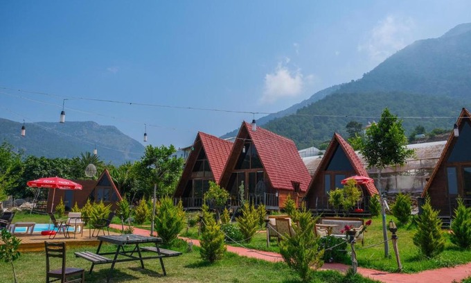 Karaoz Bed & Breakfast | karaöz lighthouse bungalow