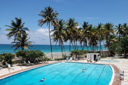 Condado Apartment | KASA Brisa Marina OCEAN VIEW BALCONY BEACHFRONT