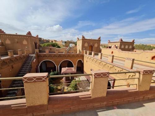 Souk Lakhmis Dades House | KASBAH IFRi