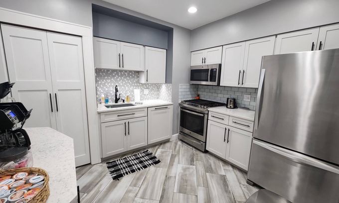 Terre Haute House | Katherine's Cozy Bungalow! No Check-out List!
