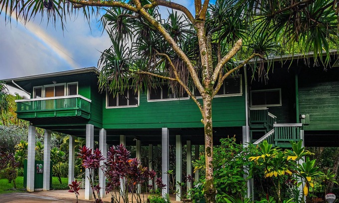 Wainiha House | Kauai Tree House - Nestled Along a Stream & Secluded, Tropical Surroundings.