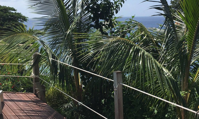 Le Carbet Apartment | KAYLIDOUDOU T1 IN CARBET 180 ° view of the Caribbean Sea far from sargasses