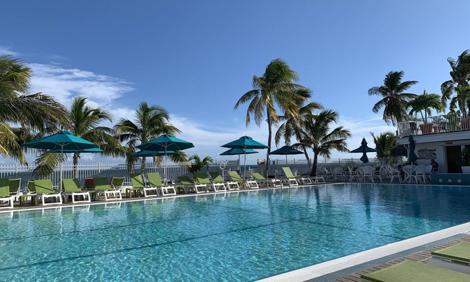 Key Colony Beach House | KCB-access Private Cabana Club, Dock on Canal, PET Friendly, Pickle ball courts