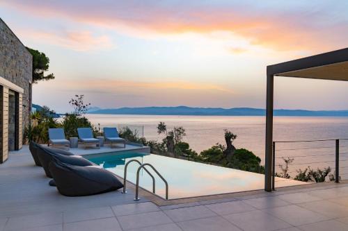 Skiathos Villa | Kechria Bay Villas