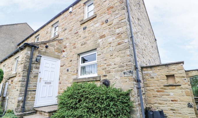 Middleham House | KELDA GARTHR (TRANQUIL GARDEN), family friendly in Middleham