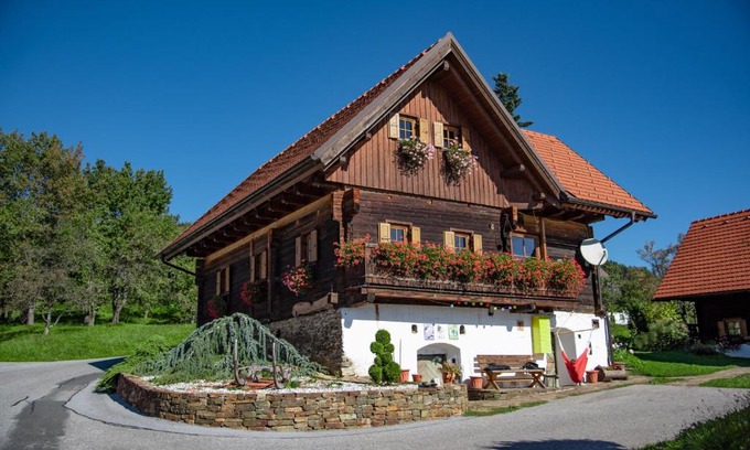 Bad Gams House | Kellerstöckl Farmer