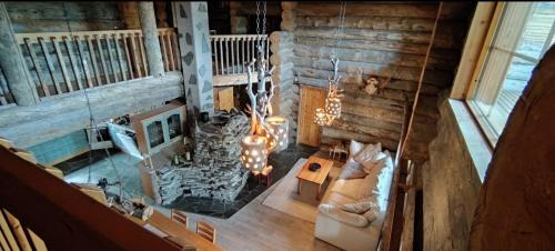 Rukatunturi Villa | Kelokantola by the lake