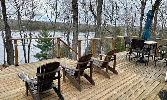 Arden Cottage | Kennebec Escape: Cozy 4-Season Lakefront Cottage with Stunning Views & Pvt Dock