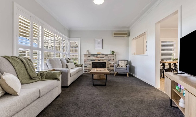 Kennington House | Kennington House, 3BR Home in Bendigo City