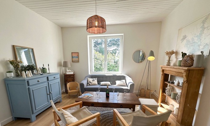 Ploudalmezeau Ski Chalet | KER AVEL - Renovated family house near the beach