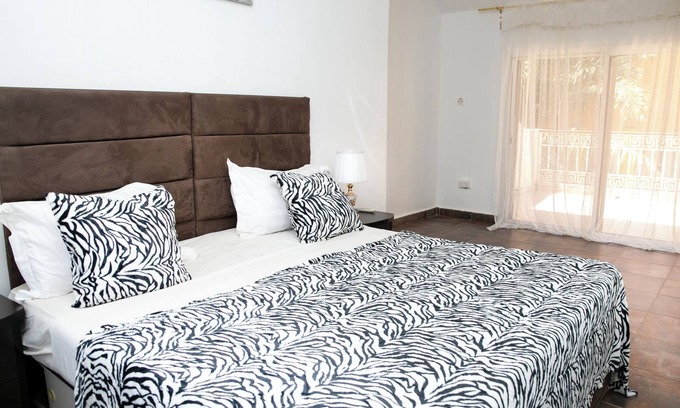 Serrekunda Apartment | Kerr Ayo's Three Bedroom Apartment, 5 Minutes from Senegambia Beaches.