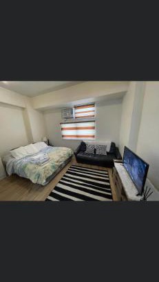 Binan City Apartment | Khentdrick's Place at Holland Park Southwoods