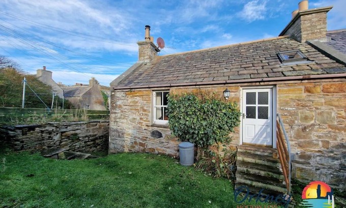 Stromness House | Khyber Pass Cottage, Stromness - OR00332F