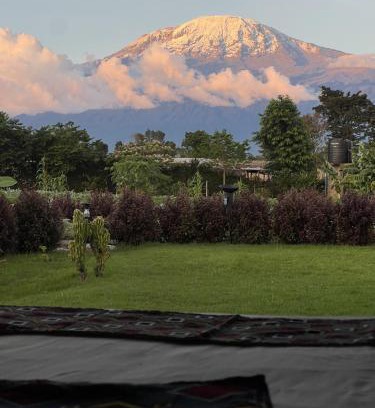 Moshi House | Kibo View Farm Lodge