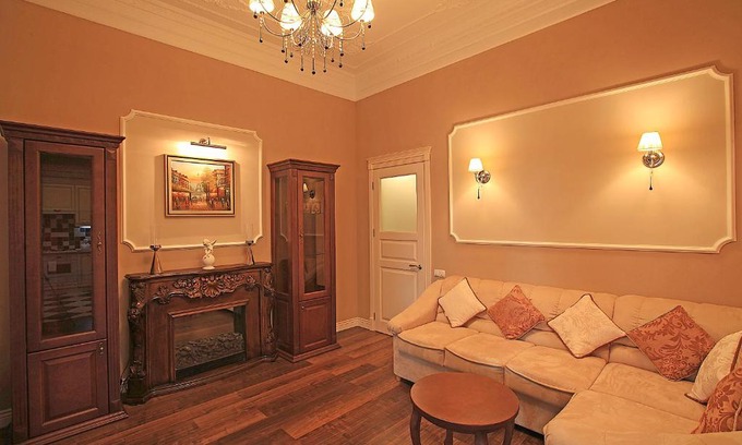 Shevchenkivs'kyi District Apartment | Kiev Centre Opera Apartments