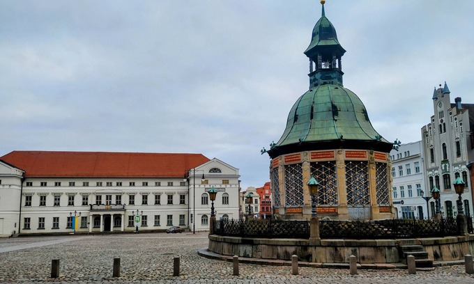 Wismar Apartment | "Kijas" holiday flat with private terrace and WLAN