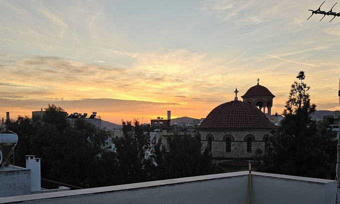 Nea Ionia Apartment | Kind Chloé - Deluxe Studionwith view of Athens from the 5th floor