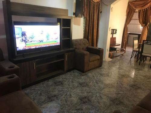 Teshie Apartment | King Makeri Guest House