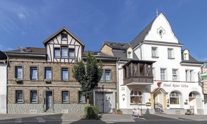 Rhens Apartment | King-size apartment F **** Rheinfels in the house Burgenheimat on the Romantic Rhine