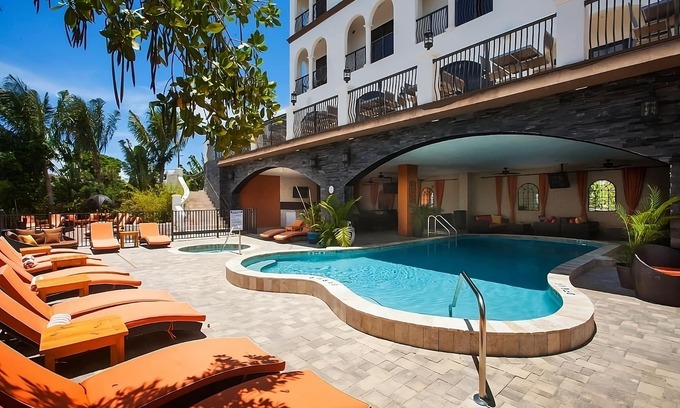 Belle Vista Hotel | King with View and Balcony at The Hotel Zamora, Free Parking, Pets Allowed