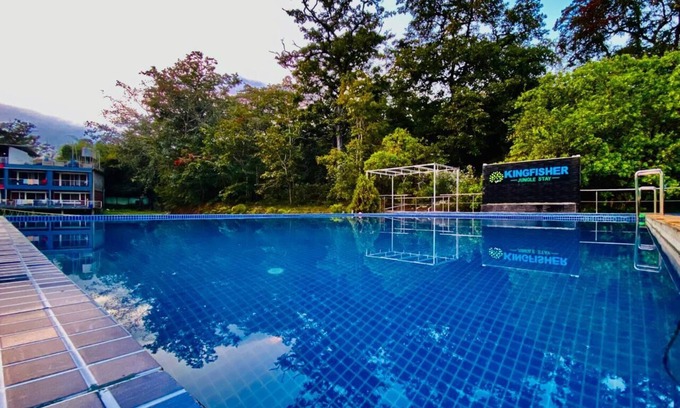 Supa Resort | Kingfisher Jungle Stay By TERASTAY