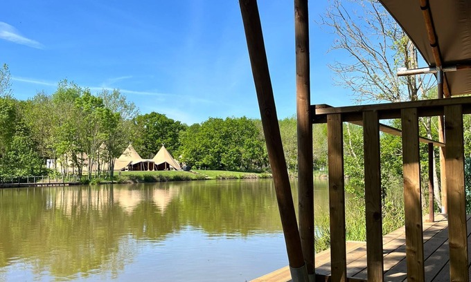Whitney-on-Wye Apartment | Kingfisher Safari Tent