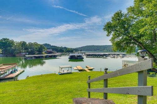 Lynn Garden House | Kingsport Boone Lake Hideaway with Deck and Views!