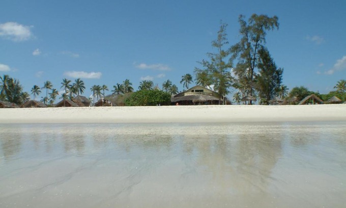 Dar es Salaam Hotel | Kipepeo Beach and Village